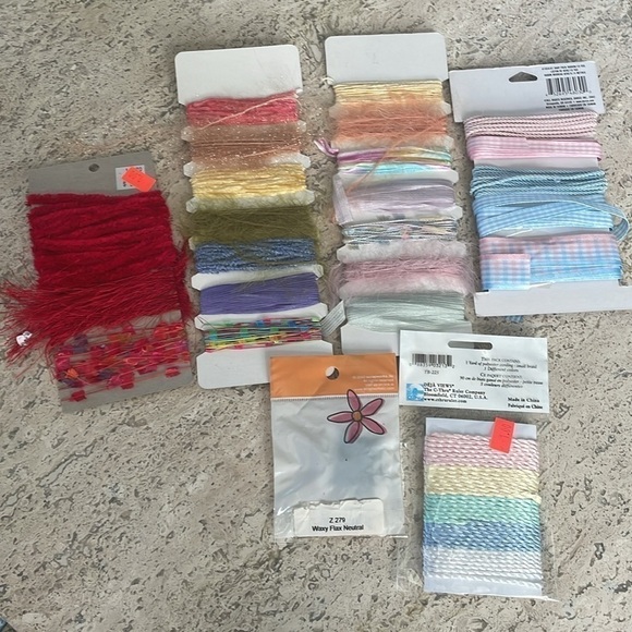 Scrapbooking, embellishments, fun fibers bundle - Picture 6 of 6